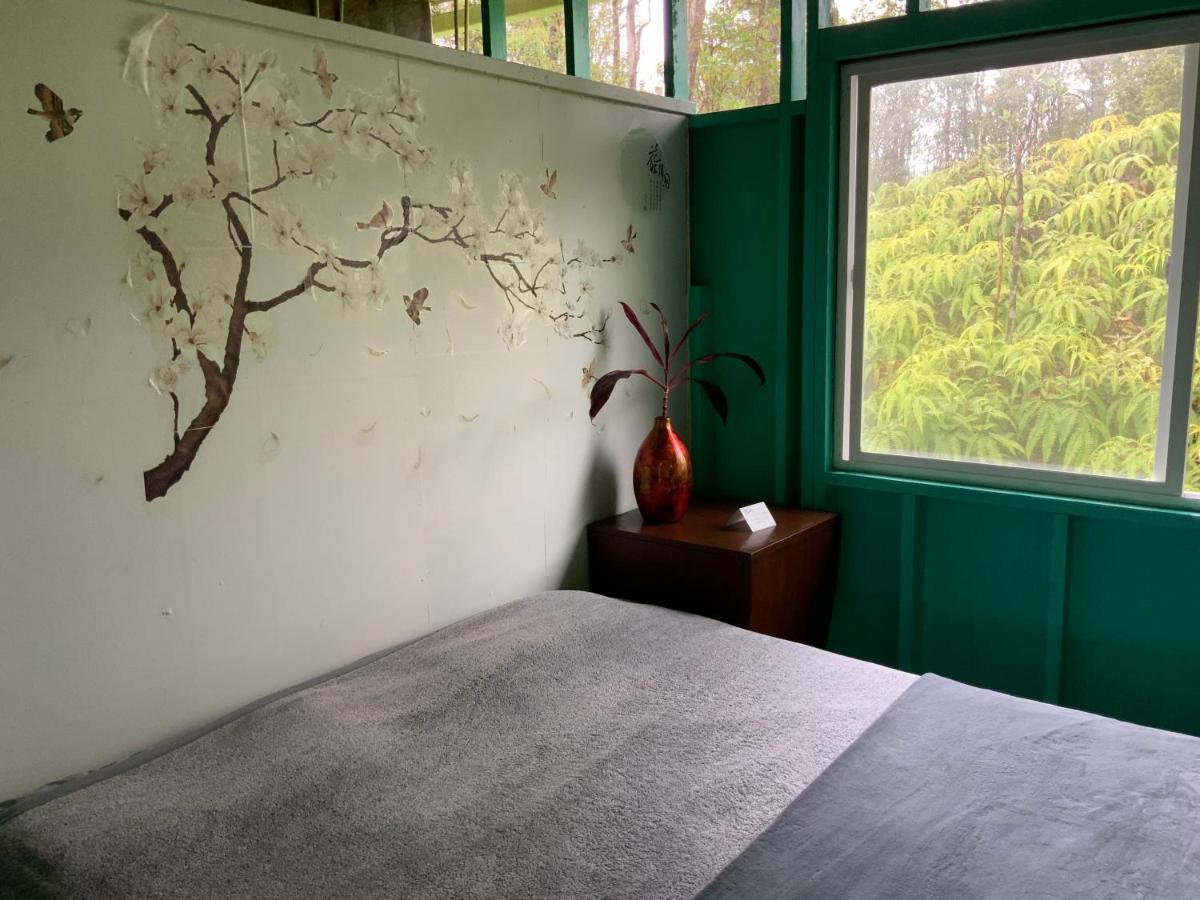 Simple Rustic Studio Deluxe Bed In Tropical Fruits Garden Hotel Mountain View Luaran gambar