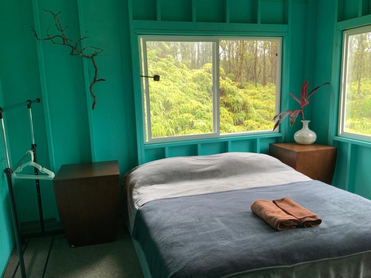 Simple Rustic Studio Deluxe Bed In Tropical Fruits Garden Hotel Mountain View Luaran gambar