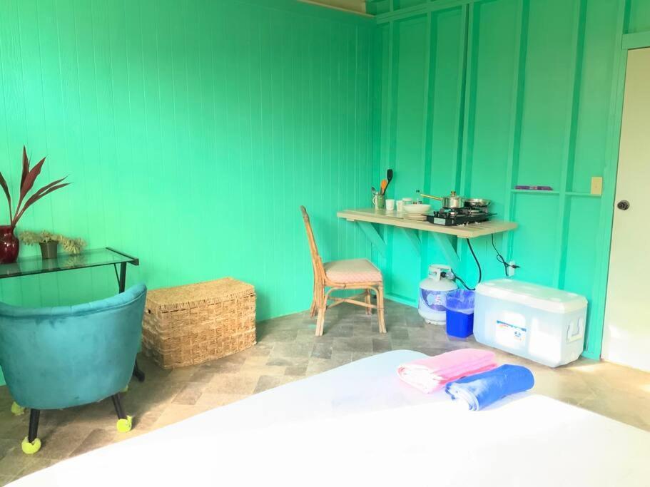 Simple Rustic Studio Deluxe Bed In Tropical Fruits Garden Hotel Mountain View Luaran gambar